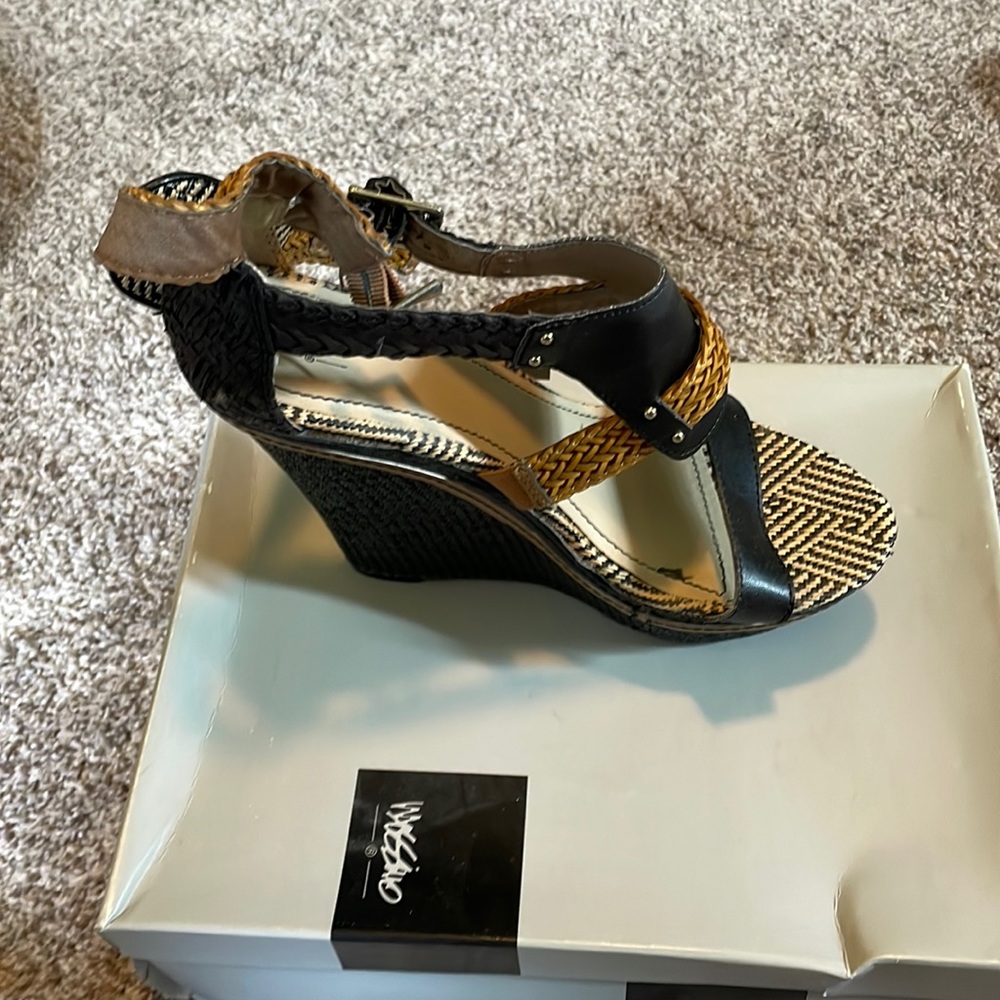 Wedge sandals
